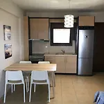 Apartamento Stone House In *
